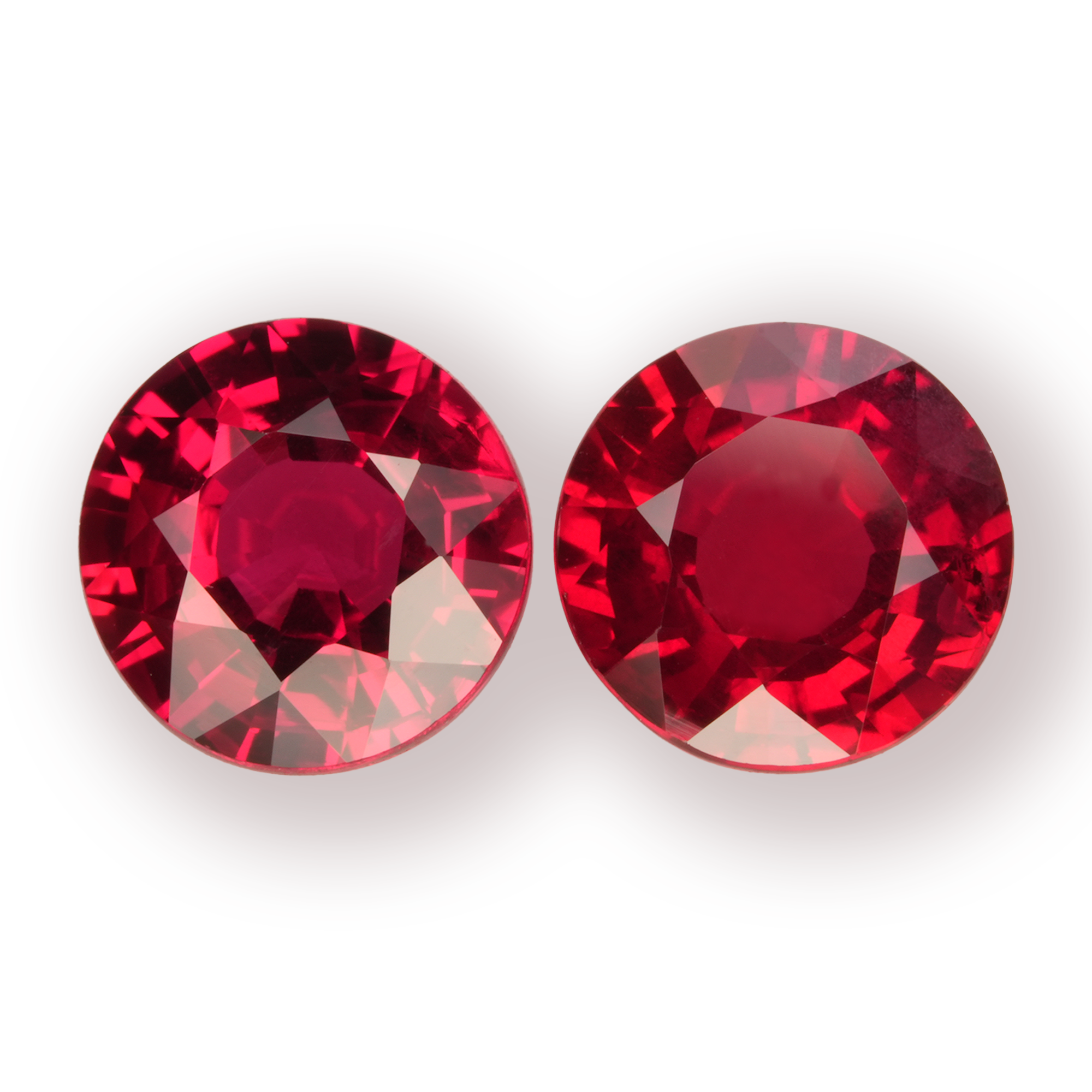 ROUND MOZAMBIQUE Ruby